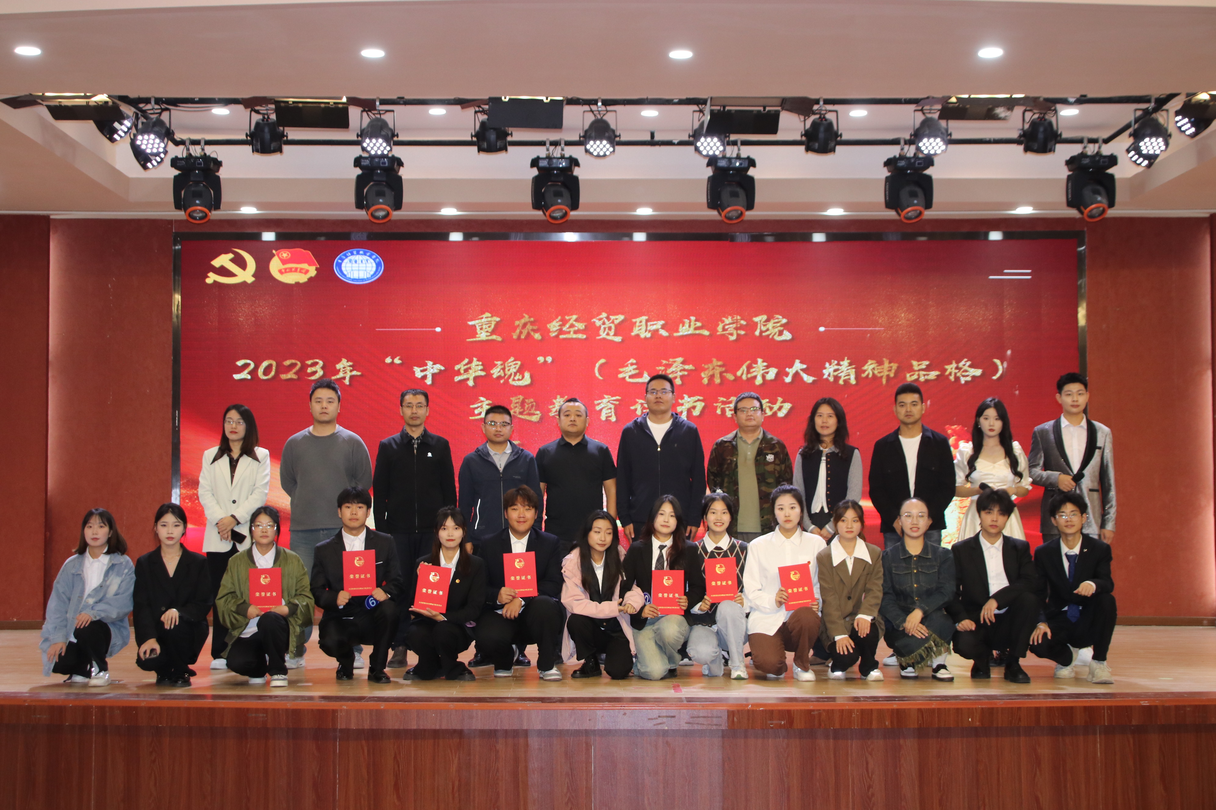 1698737860622027578.png 图片1.png