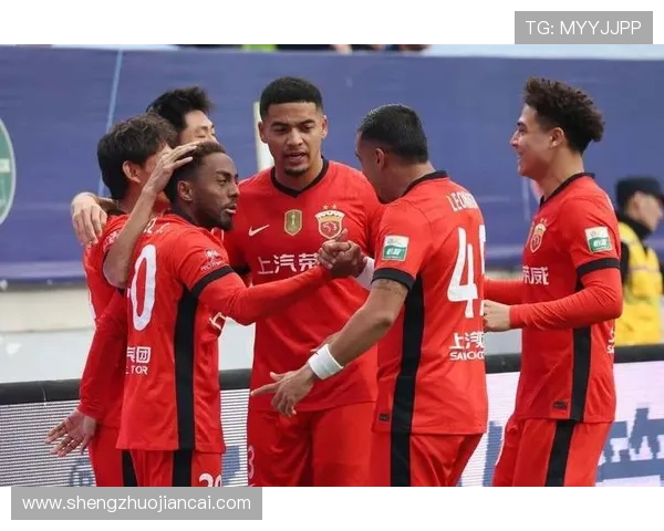 上海海港勇夺2025赛季中超联赛冠军续写辉煌历史